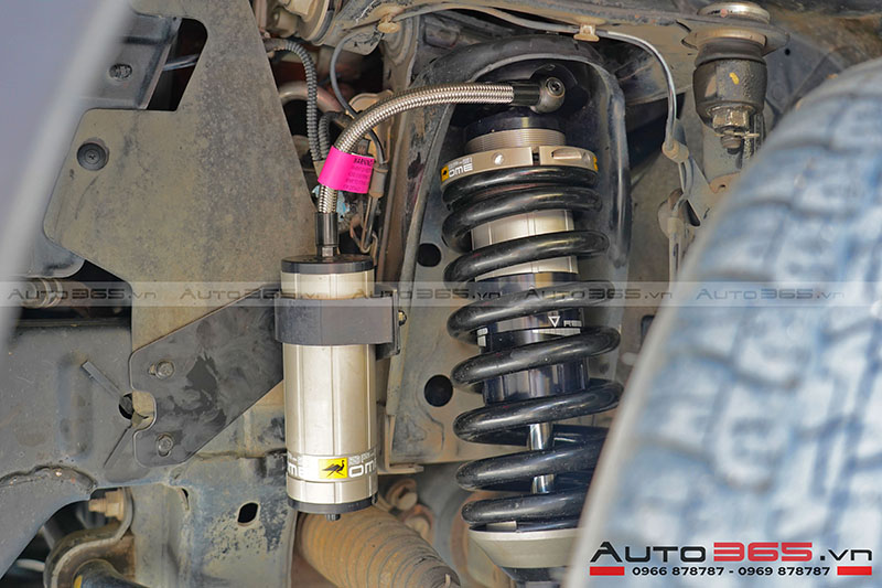 LẮP PHUỘC GIẢM XÓC BP-51 CHO MAZDA BT-50 LẮP PHUỘC GIẢM XÓC BP-51 CHO MAZDA BT-50